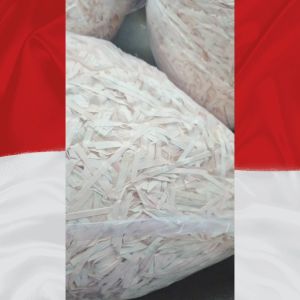 Kertas Cacah Hampers Atau Kertas Serut Hampers Warna Pink Dengan Kertas Cacahan 1kg Cukup Hemat Dan Isi Banyak Kertas Serut 1kg