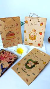 Túi carton nhỏ in hoa văn dễ thương độc đáo của xưởng nến Gigo (Mẫu ngẫu nhiên)