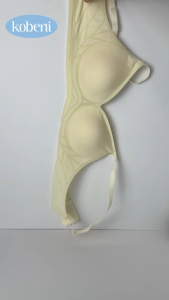 Kobeni Liquid Soft Support Bra Seamless Mold Cup Ajustable Straps Plus Size