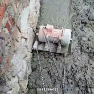 Máy đầm bàn động cơ rung bê tông Heng Hu 1.5KW/220V KCB