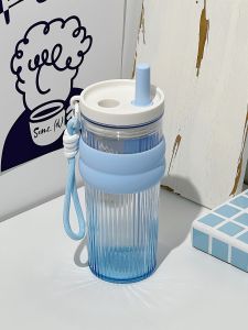 Large Capacity Sporty Tea Brewing Straw Cup Portable Roman Style for Women Reusable Tritan Water Bottle with Lid And Carry Handle
