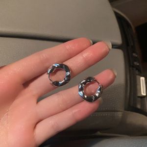 Elegant Gold Copper Alloy Earrings for Women Trendy Design Geometric Pattern Fashion Jewelry Ear Cuffs New 2024