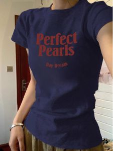 เสื้อยืดแขนสั้นผู้หญิงฤดูร้อน 2024 สไตล์อเมริกันย้อนยุค เสื้อชั้นในพิมพ์ลายกระชับสัดส่วน เสื้อชั้นในสไตล์สาวฮอต