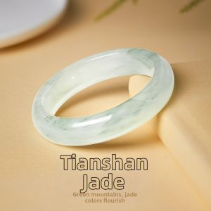 GLTEN | Natural Lustrous Womens Jade Bangle
