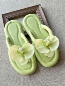 New Butterfly Orchid Womens Thong Slippers Summer Outdoor Sandals Beach Travel Flat Bottom Anti-slip Soft Bottom Slippers