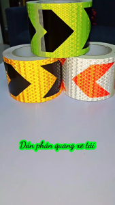 Cuộn Phản Quang khổ rộng 10 cm x 25 mét Cảnh Báo An Toàn Hình Mũi Tên Dùng Dán Xe Ô tô Thùng Xe Tải An Toàn chất liệu PVC Chống Thấm Nước - Mũi Tên Vàng Đen MLH