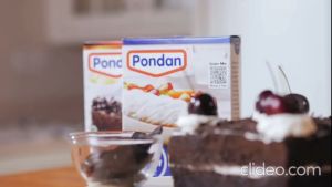 Tepung Kue Premix Pondan Sponge Cake Mix 400 Gr Rasa Vanilla Pandan Chocolate Varian Black Forest Brownies Kukus Chiffon Pandan