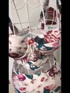 ชุดว่ายน้ำดอกไม้สีเเดง ชุดว่ายน้ำแยกดอกไม้ ชุดว่ายน้ำเซ็กซี่มาก ชุดว่ายน้ำสวยๆ