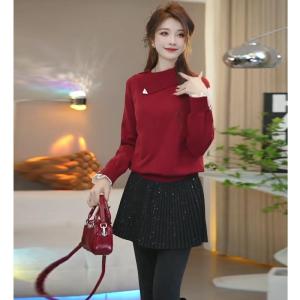 ชุดเดรสสีแดงสำหรับปีใหม่ ชุดเดรสยาวทรงเอ 2 ชิ้น คอวี แขนยาว กระโปรงจีบ ชุดเดรสฤดูหนาว ชุดเดรสแฟชั่นสำหรับผู้หญิง