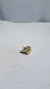 ตัวยึดน็อตตั้งล้อนำ รถเกี่ยวข้าวคูโบต้า รุ่น DC60DC68 (5H484-23910) ตรา Farmtech รหัสสินค้า 30106