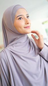 Riskirich Hafa Khimar Instan Rayon Spandex