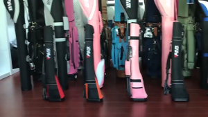 PGM กระเป๋ากอล์ฟน้ำหนักเบา กระเป๋ากอล์ฟวันอาทิตย์ยืนขึ้นกระเป๋าแบบพกพาและความจุใหญ่