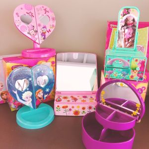 Hộp Đựng Đồ Chơi Gương Trang Điểm Trolls Hộp Đựng Đồ Trang Sức Hộp Đựng Đồ Chơi Búp Bê Cho Bé Gái Hộp Đựng Đồ Chơi Bằng Nhựa