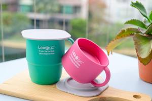 Lexngo Silicone Collapsible Coffee or Tea Cup 280 ml - with 2in1 Lid and Coaster / Foldable Cup