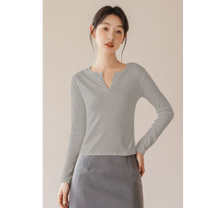 Áo Thun Nữ Cổ Chữ V Dài Tay Màu Trắng Dáng Ôm Vừa Vặn Mùa Thu Đầu Tiên Áo Thun Dệt Kim Cơ Bản Áo Sơ Mi Cổ Bẻ