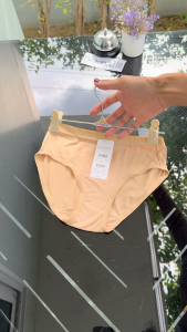 รูปแบบทรงครึ่ง รหัส HUZH4012CD สีเนื้อเข้ม รูปลักษณ์ HUZH4012BK สีดำ