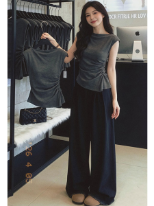 Shalldoer | Elegant High-Quality Wrinkle Detail Waist-Cinching T-Shirt