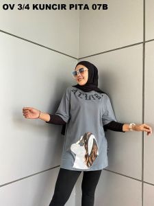 kaos 3/4 lengan pendek atasan wanita / T-shirt lengan pendek terbaru