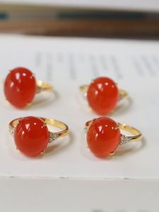 Elegant Simulated South Red Diamond Ring Fashionable Small Diamond Embedded Simple Egg Face Ring Chinese Style High End Ladies Versatile
