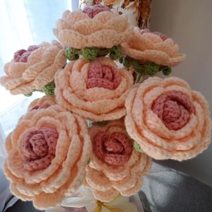 Ready!! bunga rajut/crochet/buket bunga rajut/buket wisuda