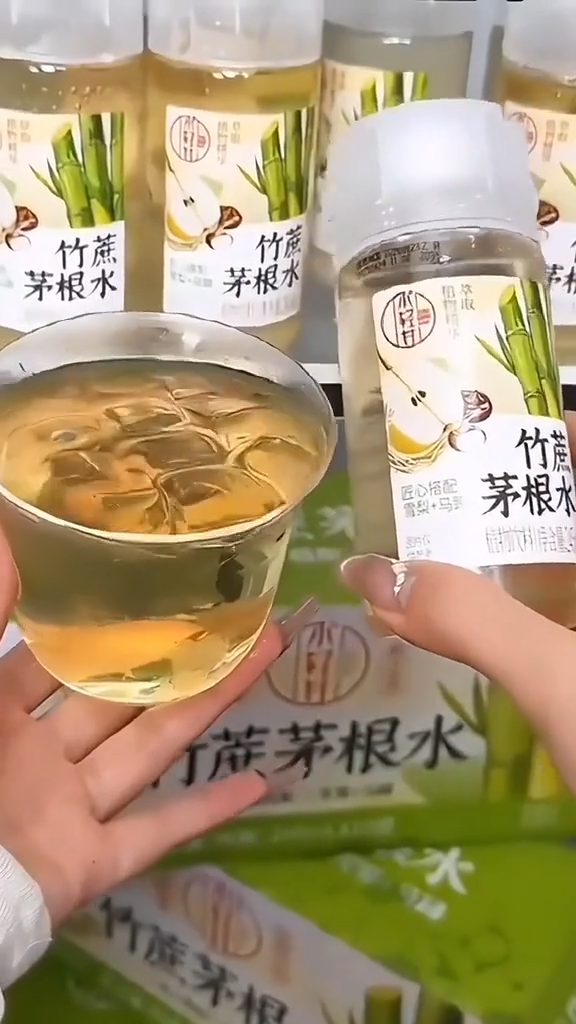 Sugarcane & Imperatae Root Drink with Water Chestnut & Pear 245ml*10 Bottles / Case Natural Cooling Herbal Beverage