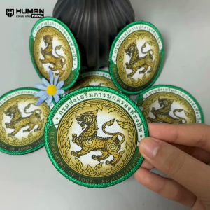 อาร์มโลโก้ตีนตุ๊กแกปัก D4กรมส่งเสริมการปกครองท้องถิ่น งานคมชัดมาก เก็บขอบสวย