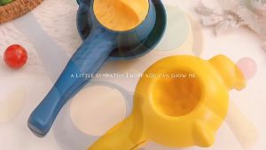 Lemon Squeezer Fresh Juicer Manual | Heavy Duty Manual Hand Juicer Press | Rotatable Squeeze Filter Kitchen Tool | Dual-Action Citrus Press | Lemon Lime Orange Juicer | No Pulp or Seeds | Max Extraction Fruit Squeezer