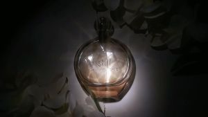 J-Lo Still Woman (Parfum Wanita EDP) - 100 ML