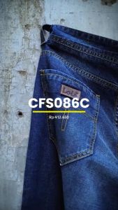 Straight Fit Jeans CFS086C