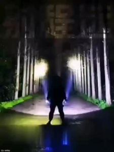 【COD】ไส้ตะเกียงสว่างมาก 5000เมตร ส่องแสงไกลสุดๆ ​ไฟฉายคาดหัว ไฟฉาย led ไฟฉาย ไฟฉายสปอตไลท์ ไฟฉายสว่างมากๆ ไฟฉายแบบชาร์จ ไฟฉายledชาร์จได้ ไฟฉายledสว่างมากไฟฉายแรงสูงไกล ไฟฉายเดินป่า