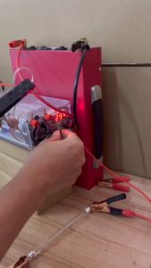 SAMUS 888M 12V 5000W Mesin Elektronik Inverter Daya Tinggi