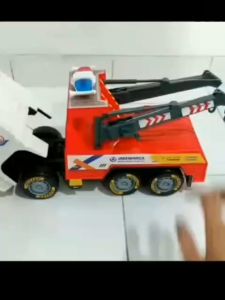 UKURAN Besar Mainan Konstruksi Truk Katrol Derek KGP 8082 | Mainan Edukasi Truck Construction Katrol Bermesin Friction Terbaru Murah | Mainan Ukuran Besar Roda Friction Murah Jumbo Cocok Untuk Anak Cowok