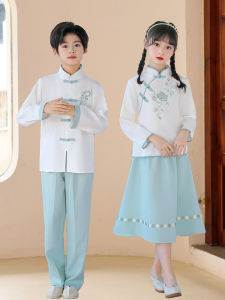 ชุดการแสดงเด็ก ชุดชาติพันธุ์จีน วัฒนธรรมจีน ร้องเพลงชาติ วันปีใหม่ ชุดการแสดงอนุสรณ์สถาน ชุดชาติพันธุ์จีน