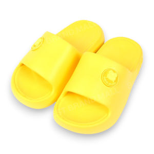 รองเท้า **แตะพีก้า **สำหรับเด็ก สวมใส่สบายสีใหม่สดใสๆ นุ่มสบาย ช่วยให้ทุกย่างก้าวรู้สึกดี