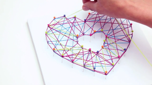 Craft Tastic String Art Kit III (CTE40) Craft Kit Activity Set String Crafts DIY Arts & Crafts