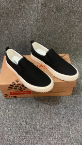 Sepatu Slip-On Pria Cardinal MCNCLZ1330E 01A PHILO-1 Kanvas Original