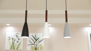 Stok Lokal 3 Lampu Gantung Warna Macaron & Dekorasi Ruang Makan