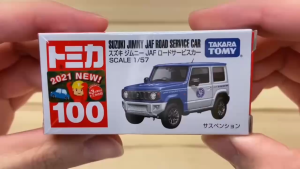 Xe mô hình Tomica No.100 Suzuki Jimny Jax