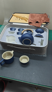 [Made For Drinkers] Modern Style Royal Blue Tea Set in White Vegan Leather Box