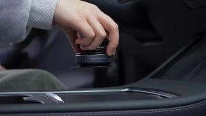 Magnetic Car Phone Holder Desktop Stand Foldable 360° Rotate Vacuum Suction Universal Mount For Magsafe Portable Phone Kickstand