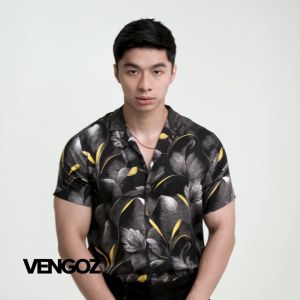 VENGOZ Kemeja Pria Hawai Printing - Black Magnolia Casual Shirt