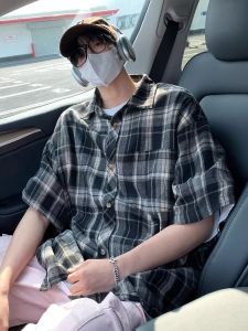 Summer American Plaid Short Sleeve Loose Mens Fashionable Sun Protection Shirt Youth Casual Polyester Cotton Blend Outerwear