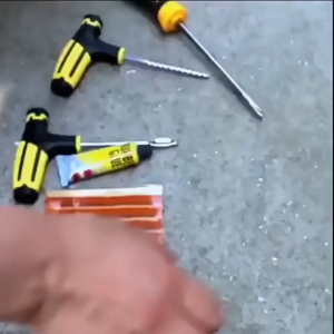 Bộ Dụng Cụ Vá Lốp Xe Máy Ô Tô 21 Món – Đa Năng Sửa Lốp Không Ruột Khẩn Cấp Tiện Lợi Khi Đi Xa