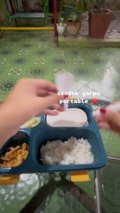 (Siap Kirim) Tempat Makan Anti Tumpah Lunch Box 4 Grid Dengan Sendok Gratis Kotak Makan Anti Tumpah Berbahan PP 1300 BPA Free Ecentio