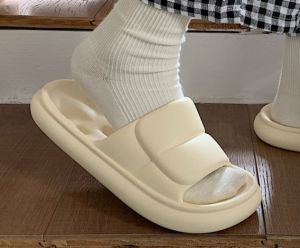 พร้อมส่ง รองเท้า พื้นปุ่ม EVA รองเท้าแตะ รองเท้ามินิมอล สไตล์เกาหลี รองเท้าสวม รองเท้าใส่ในบ้าน พื้นรองเท้าสวมใส่สบาย 0082