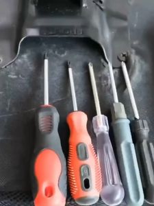 Mitsushi 4/6/8\" inch Obeng plus and minus gagang karet