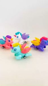 [RÚT CÓT LÀ CHẠY - SÁNG ĐÈN] Đồ chơi Ngựa pony chạy bằng cót dây phát sáng dễ thương cho bé chơi trên sàn kéo cót 2226