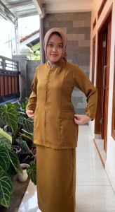 Setelan Baju Seragam PDH Khaki Pemda Wanita Terbaru Model Saku Rempel Terbaru