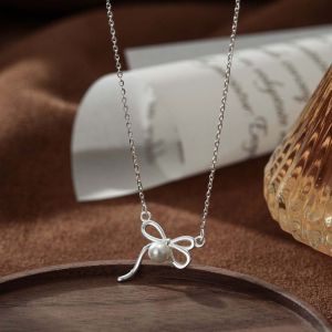 S999 Pure Silver Butterfly Knot Necklace with Freshwater Pearl Simple Design Womens Jewelry Fashionable Accessory