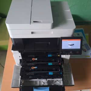 Hộp mực in màu Vicolor 045